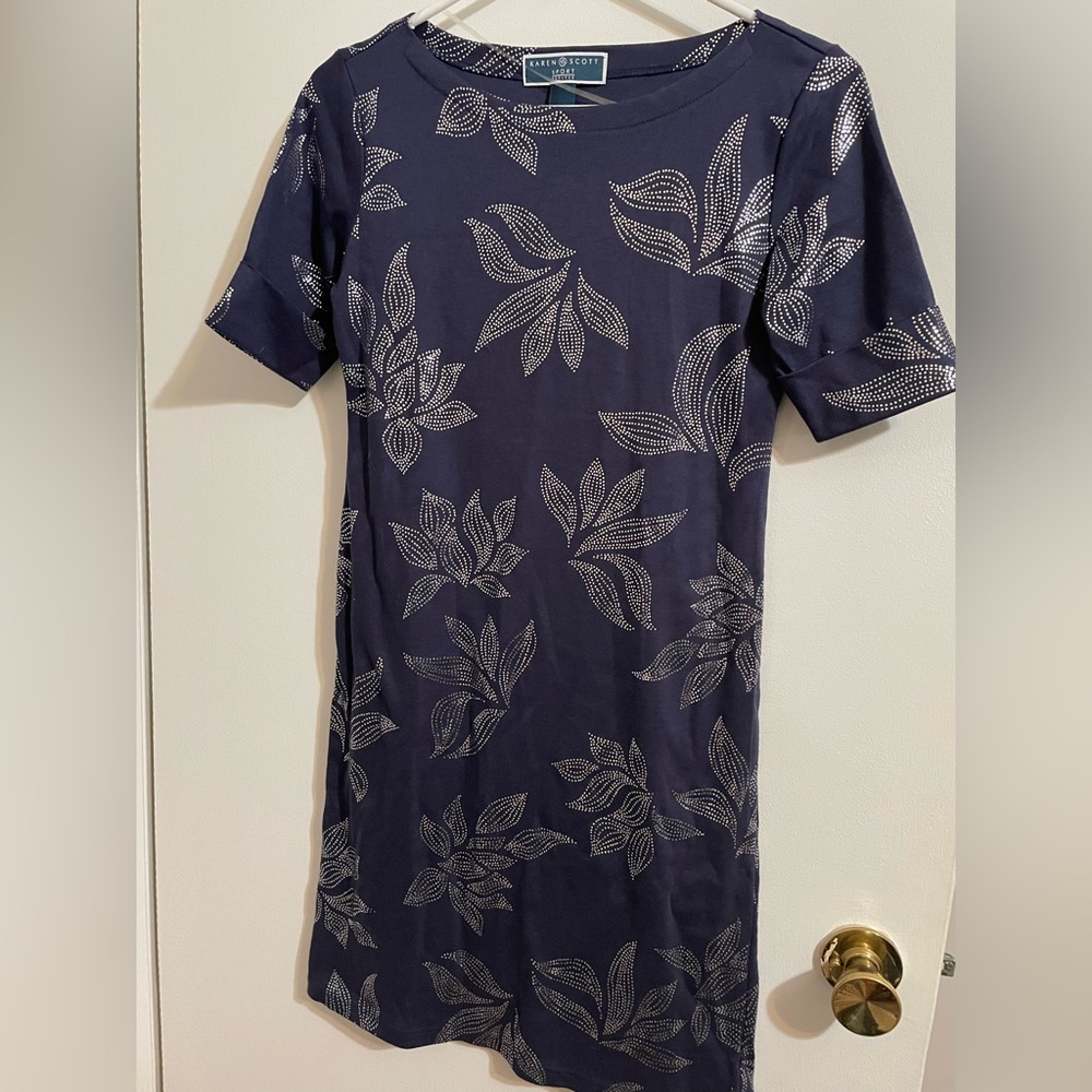 EUC Karen Scott, t-shirt dress with silver embellished floral pattern